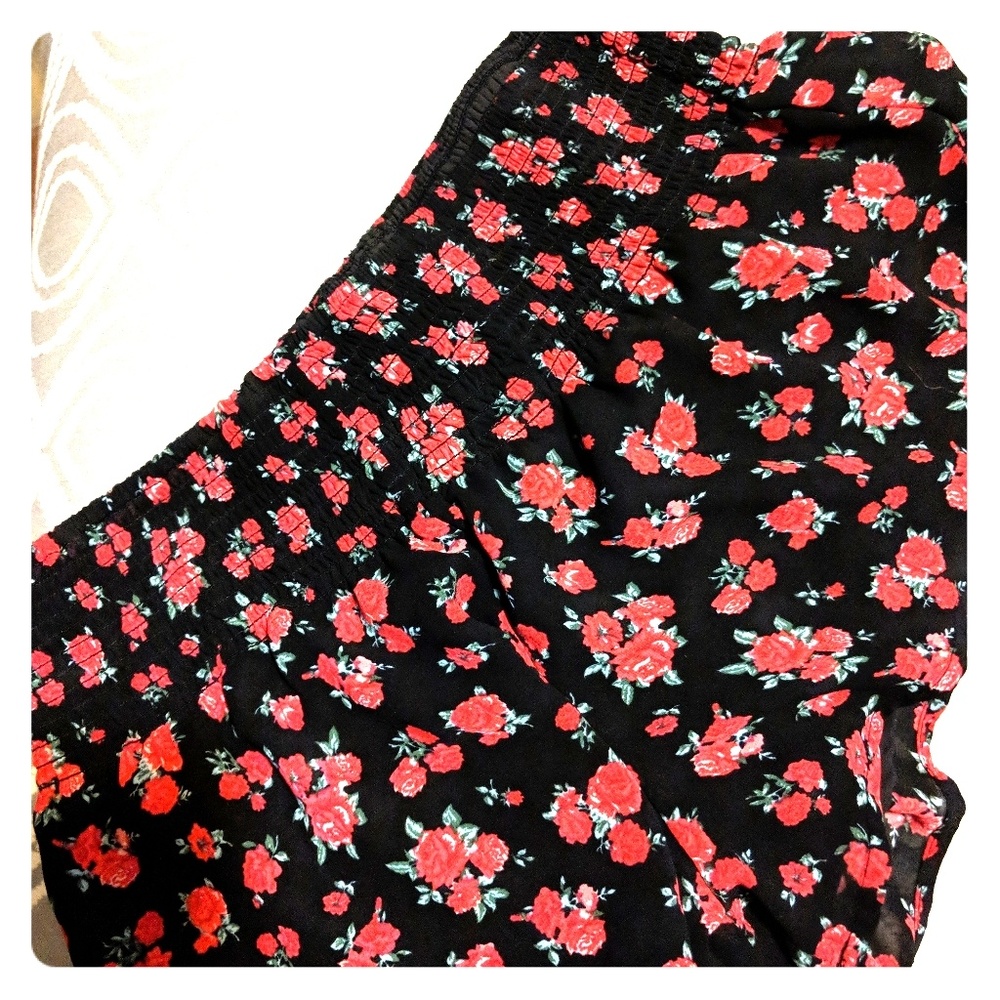 Floral booty shorts